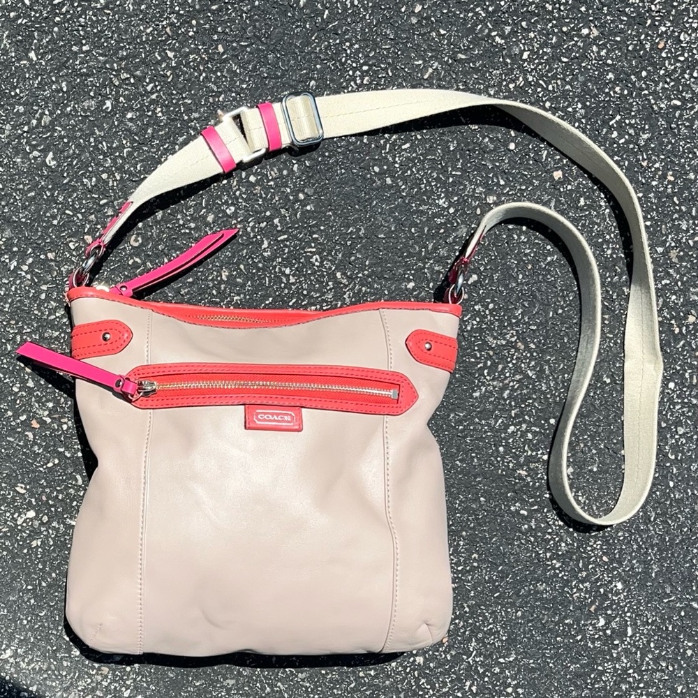 Coach | Daisy | Spectator Swingpack | 2013 Multi-Colored | Leather | Crossbody